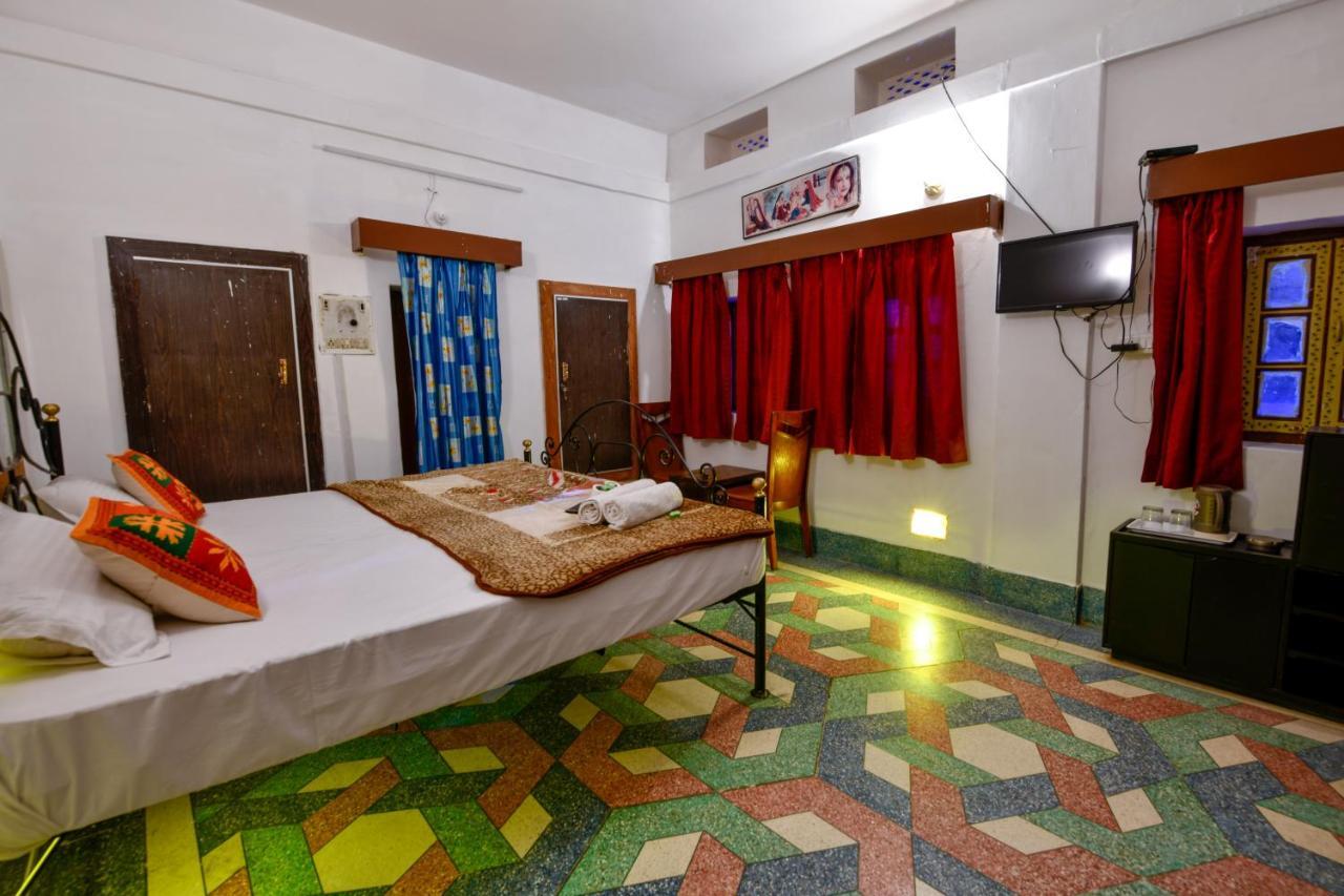 Jaswant Bhawan Home Stay Dźodhpur Zewnętrze zdjęcie