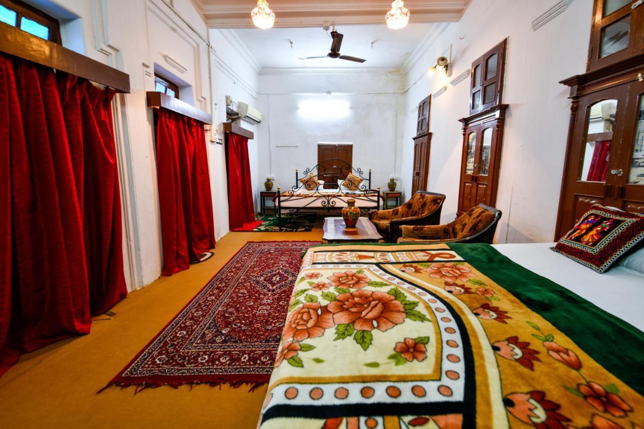 Jaswant Bhawan Home Stay Dźodhpur Zewnętrze zdjęcie