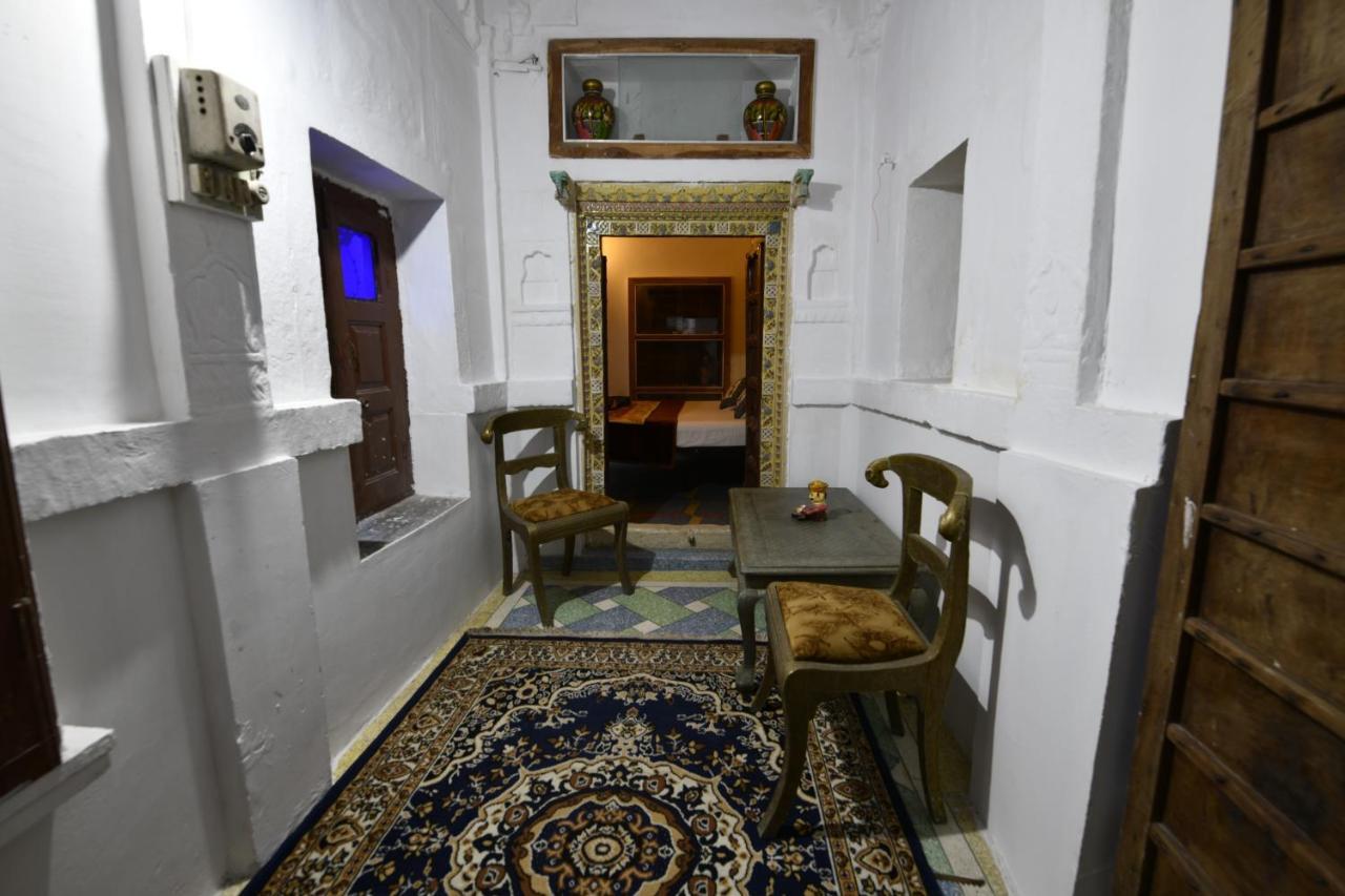 Jaswant Bhawan Home Stay Dźodhpur Zewnętrze zdjęcie